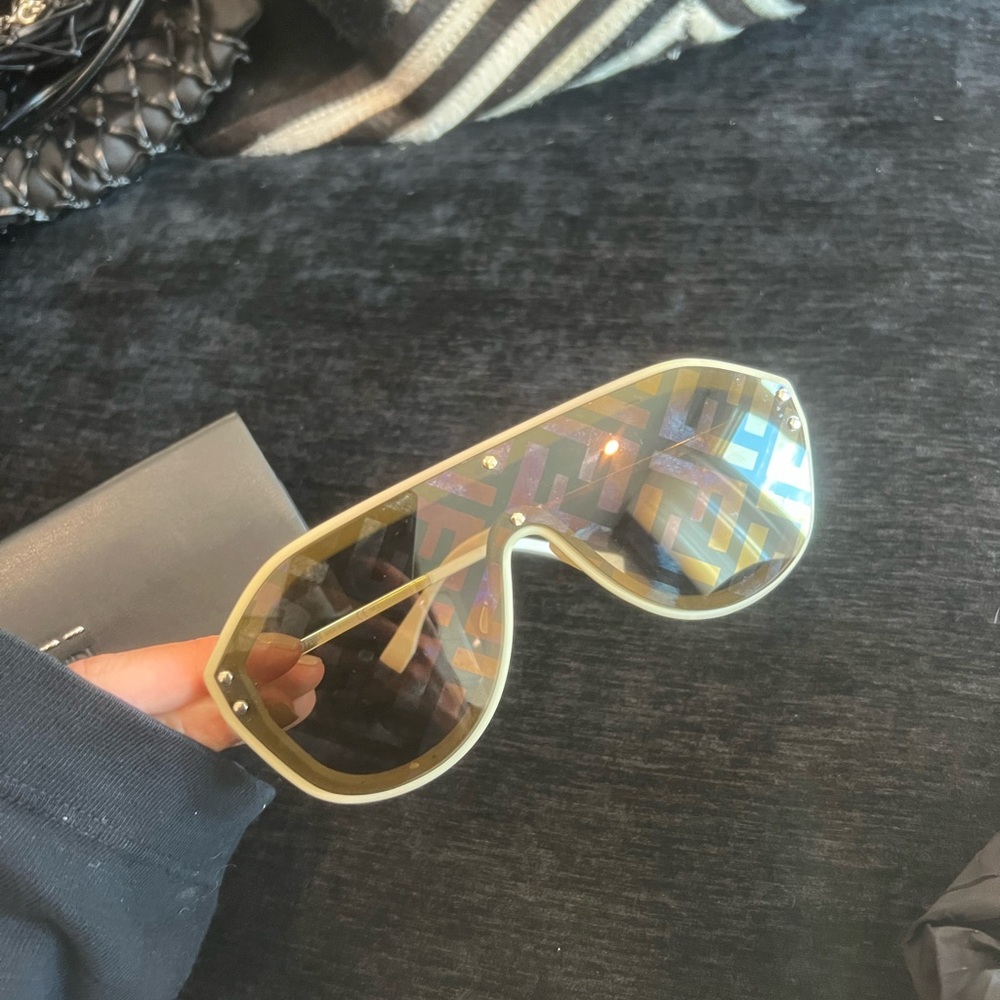 Fendi sunglasses